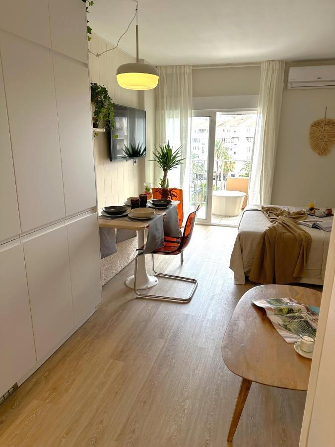 Minerva Estudio Suite White Jasmine, Beach And Pool Benalmádena Exterior photo